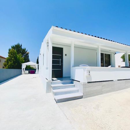 Sandy Bay Villa Ayia Napa Exterior photo